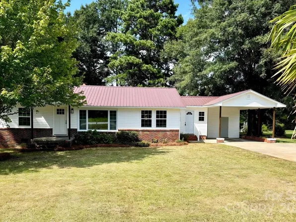 930 Suttle Rd, Lancaster, SC 29720