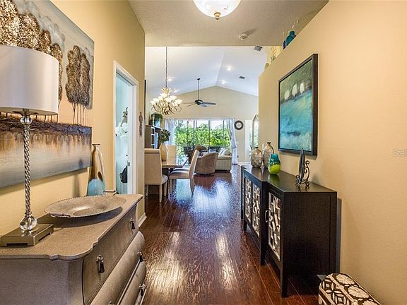 3rd image of 5140 Highbury Cir