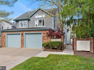 1 Fieldwood Ct, Princeton, NJ 08540
