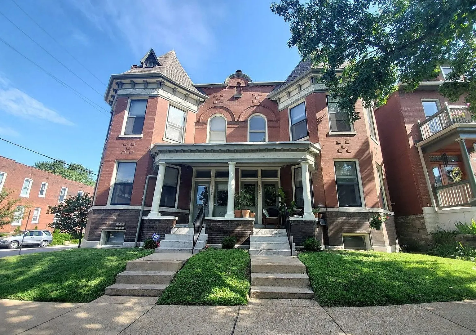 Clean, Bright & Beautifully Maintained 2BR/1BA in Shaw/Botanical! — Photo 1