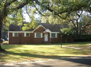 1026 Cliffwood Dr, Mount Pleasant, SC 29464