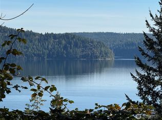 61 Devereaux Drive, Lilliwaup, WA 98555