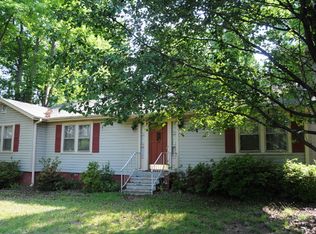 102 Circle Dr, Greer, SC 29650