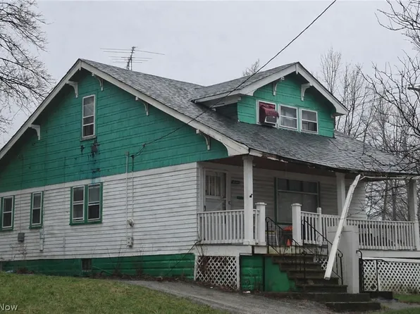 12000 Holborn Ave, Cleveland, OH 44105