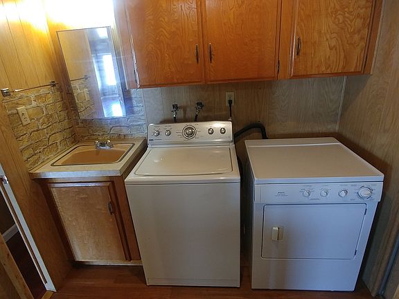 4th image of 7558 Huckleberry Ln