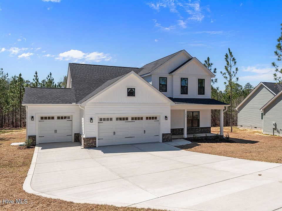 1st image of 1013 Ivory Lane