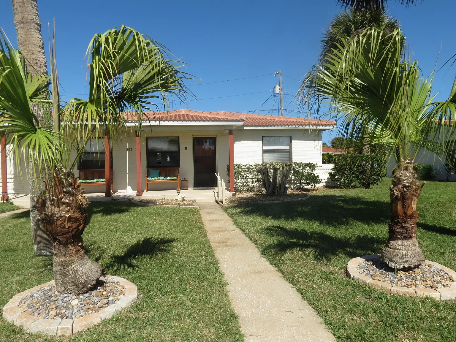 205 B Cardinal Drive - 1 — Photo 1