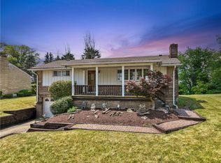 2002 Country Club Dr, McKeesport, PA 15135