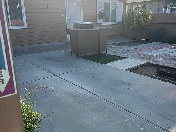 4th image of 2808 Devonshire Ave #A