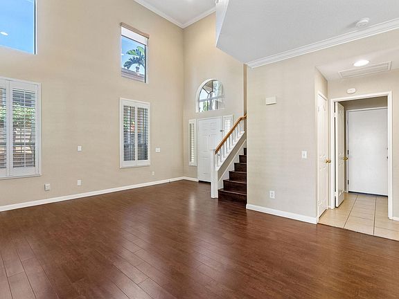 5th image of 4394 Mandarin Ct