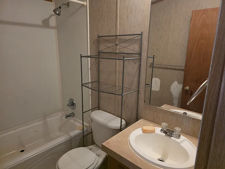 7322 Hurst Ln — Photo 6