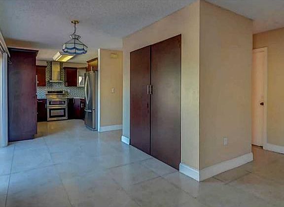 4th image of 14473 Sw 139 Ave. Circle East