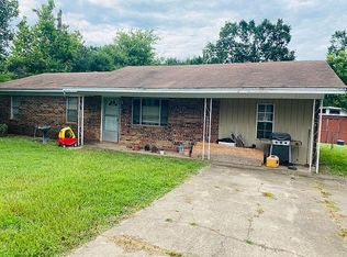1501 W Elizabeth St, Paris, AR 72855