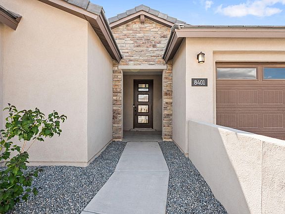 4th image of 8401 Salinger Way NW