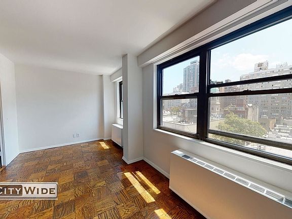 3rd image of 401 E 88th St APT 11C