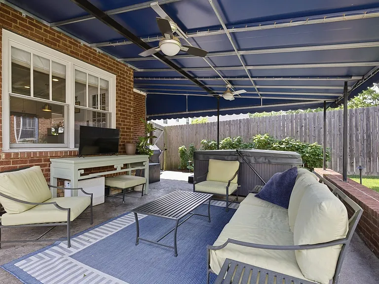2500C W Linden Ave — Photo 38