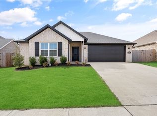 5803 SW Peaceful Ave, Bentonville, AR 72713