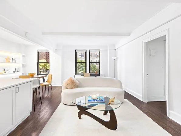 260 W End Ave APT 3C, Manhattan, NY 10023