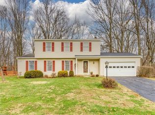 1357 Mockingbird Trl, Stow, OH 44224