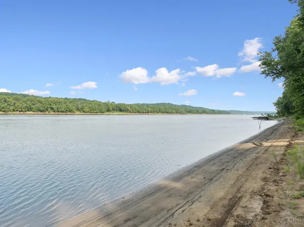 1377 Us Route 52, New Richmond, OH 45157