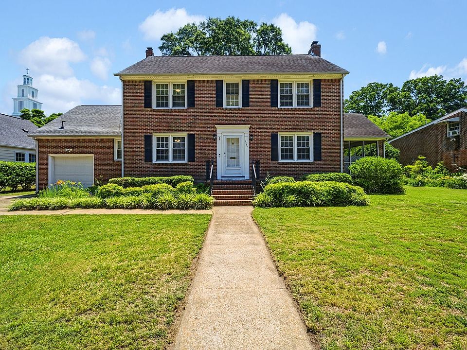 1st image of 9450 Selby Pl