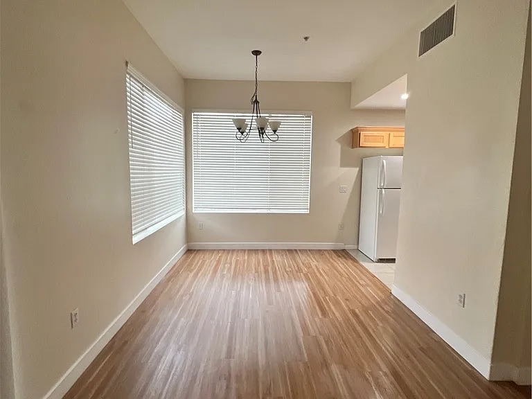 19 E Agate Ave #303 — Photo 17