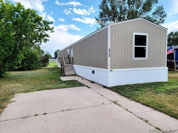 313 S Fork Rd, Cheyenne, WY 82007