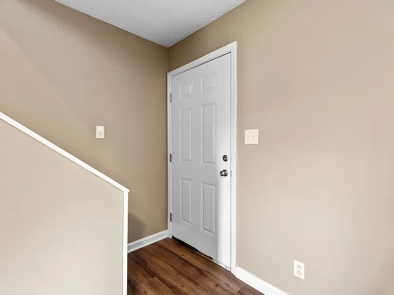 700 Jones Lane 6 #7-5-8 — Photo 5