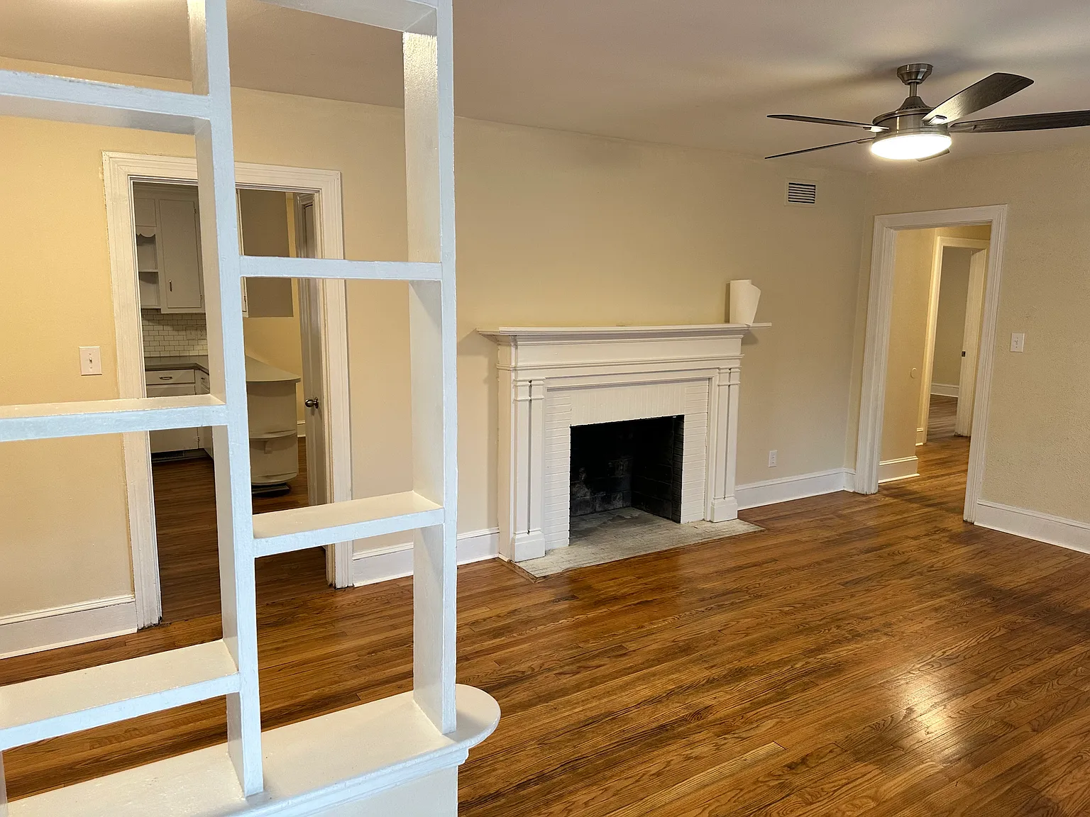 4 bed, 1778 sqft, $3,000 — Photo 3