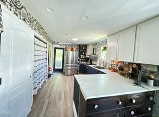 55 Seminole Point Ln, Siler City, NC 27344