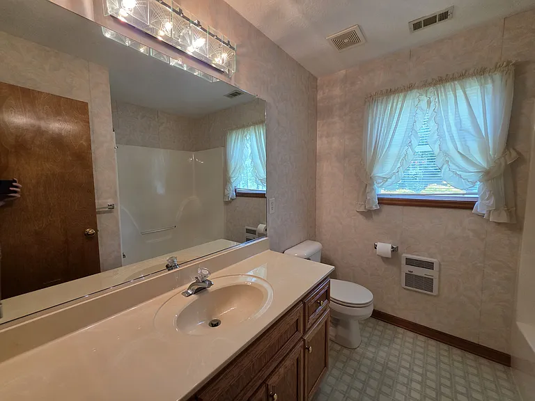 203 Del Rio Rd — Photo 14