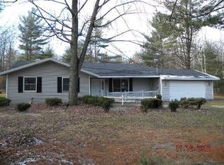 7148 Caine Rd, Vassar, MI 48768