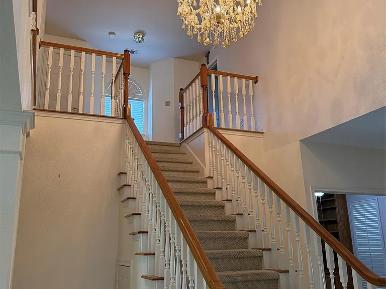 3739 Elkins Rd — Photo 9