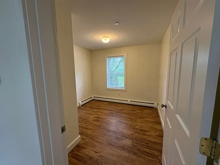 130 Martell Ct #1 — Photo 6