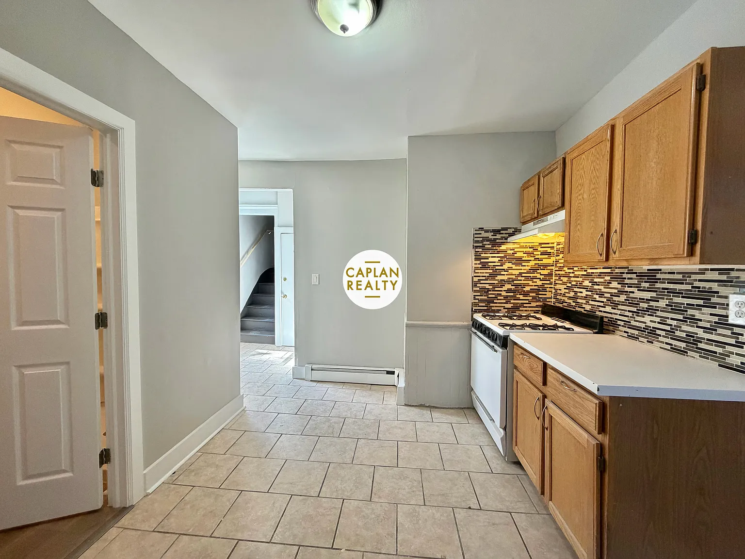 4 bed, 1600 sqft, $2,650 — Photo 4