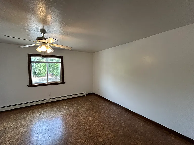 2867 Pinyon Ave — Photo 4