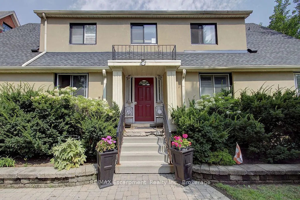 1 bed, $2,200 — Photo 2