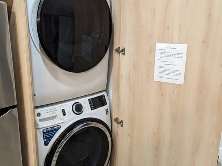 Washer/Dryer