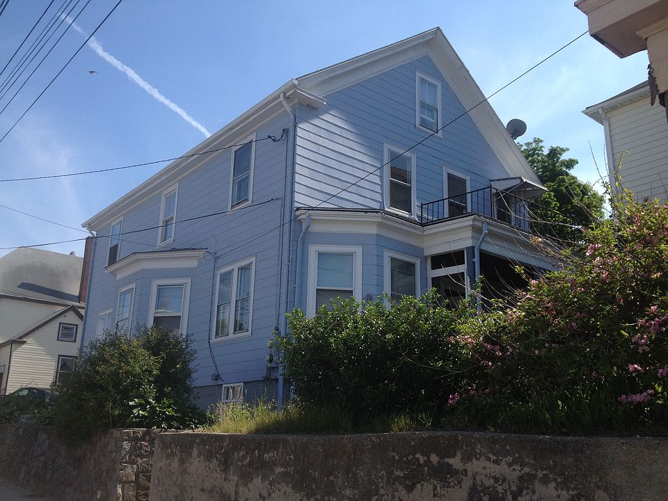 Property behind Commercial Building