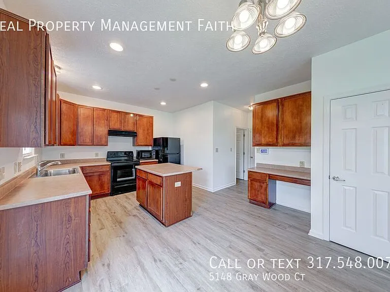 5148 Gray Wood Ct — Photo 16