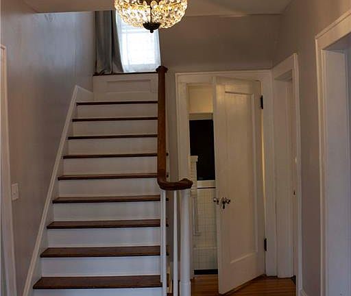 2nd image of 104 Knowlton Ave