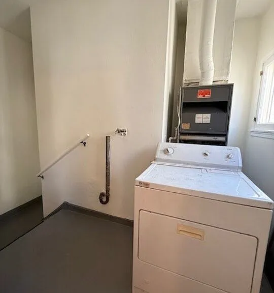 747 S Mansfield Ave #4 — Photo 26