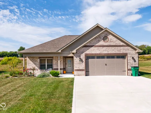 10066 N Mill Run Dr, Monrovia, IN 46157
