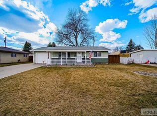 407 Valley Dr, Idaho Falls, ID 83401