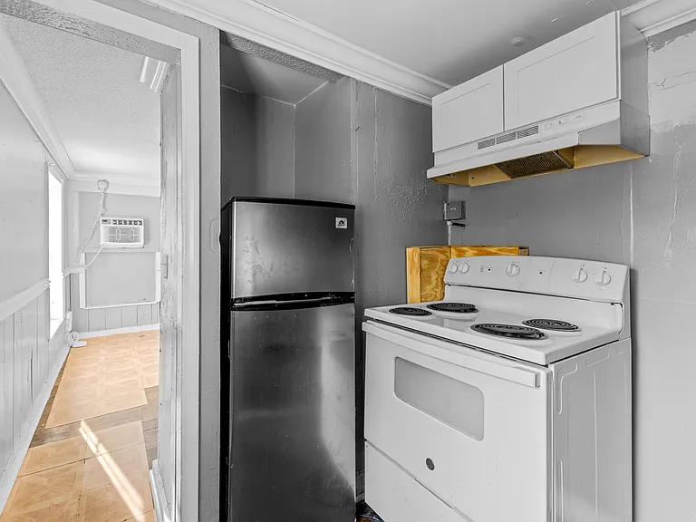 2318 Saxon St #A/B — Photo 35