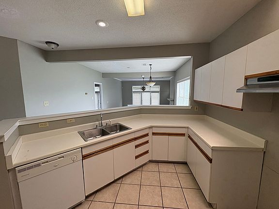 6805 Martha_06262025