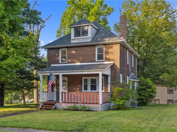 868 Ohio Ave, Midland, PA 15059