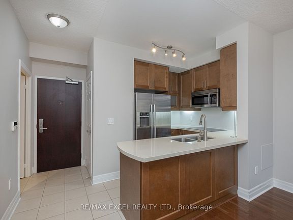5th image of 35 Balmuto St #1205