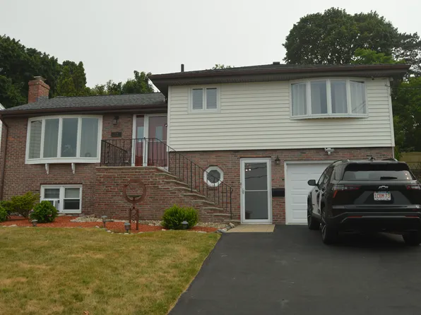 152 Sewall Ave #1, Winthrop, MA 02152