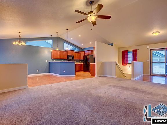3rd image of 1171 Prairie River Dr